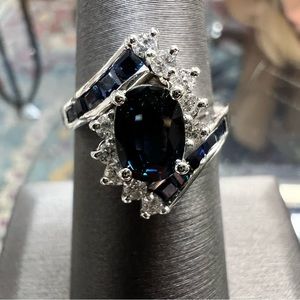 14k White Gold Diamond & Sapphire Ring